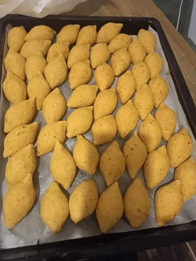 Kızartmaya hazır çiğ içli köfte